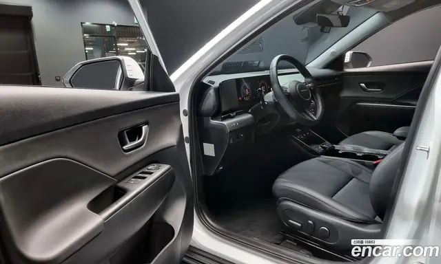 Hyundai Kona 2023 1.6 автомат (гидро), миниатюра 11 Hyundai Kona 2023 1.6 автомат (гидро), миниатюра 11