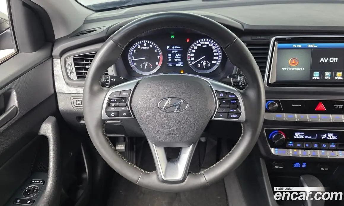 Hyundai Sonata 2018 2.0 автомат (гидро), фото 13 Hyundai Sonata 2018 2.0 автомат (гидро), фото 13