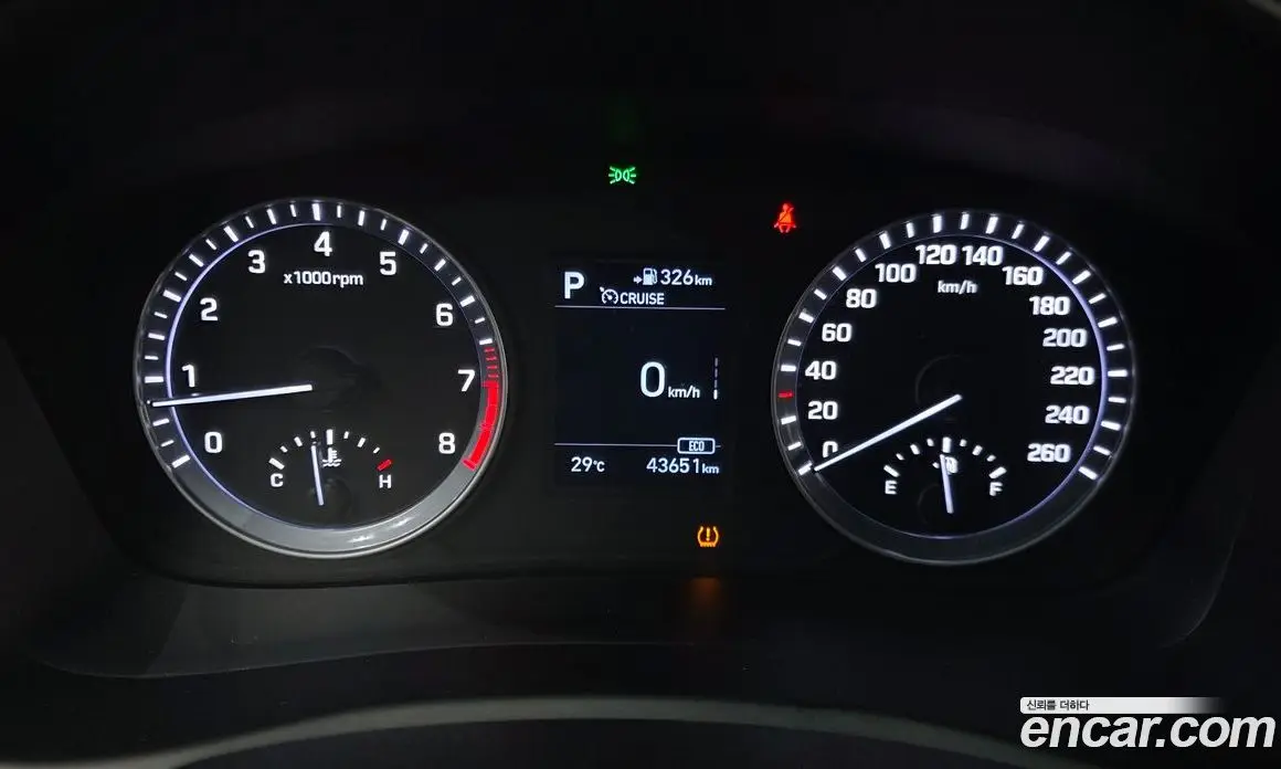 Hyundai Sonata 2018 2.0 автомат (гидро), фото 8 Hyundai Sonata 2018 2.0 автомат (гидро), фото 8