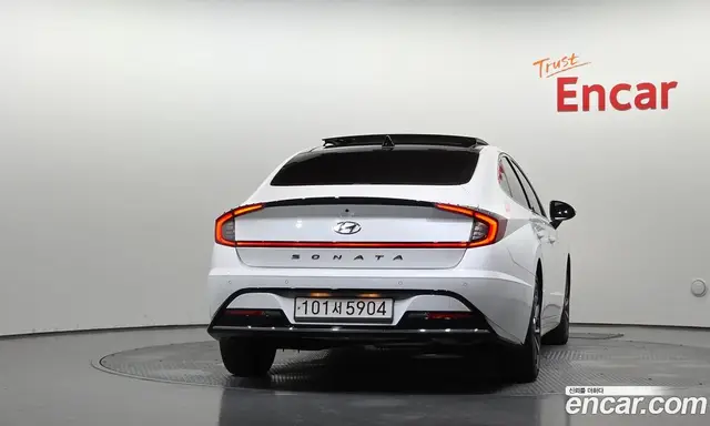 Hyundai Sonata 2021 2.0 автомат (гидро), миниатюра 4