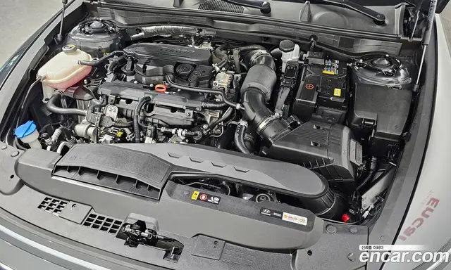 Hyundai Sonata 2025 1.6 автомат (гидро), миниатюра 6