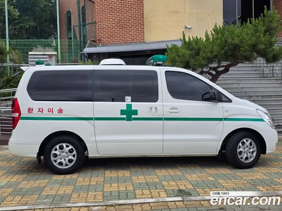 Hyundai Starex 2015 2.5 автомат (гидро), фото 7 Hyundai Starex 2015 2.5 автомат (гидро), фото 7