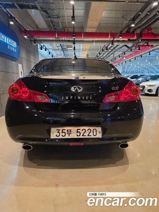 Infiniti G 2009 3.7 автомат (гидро), миниатюра 4