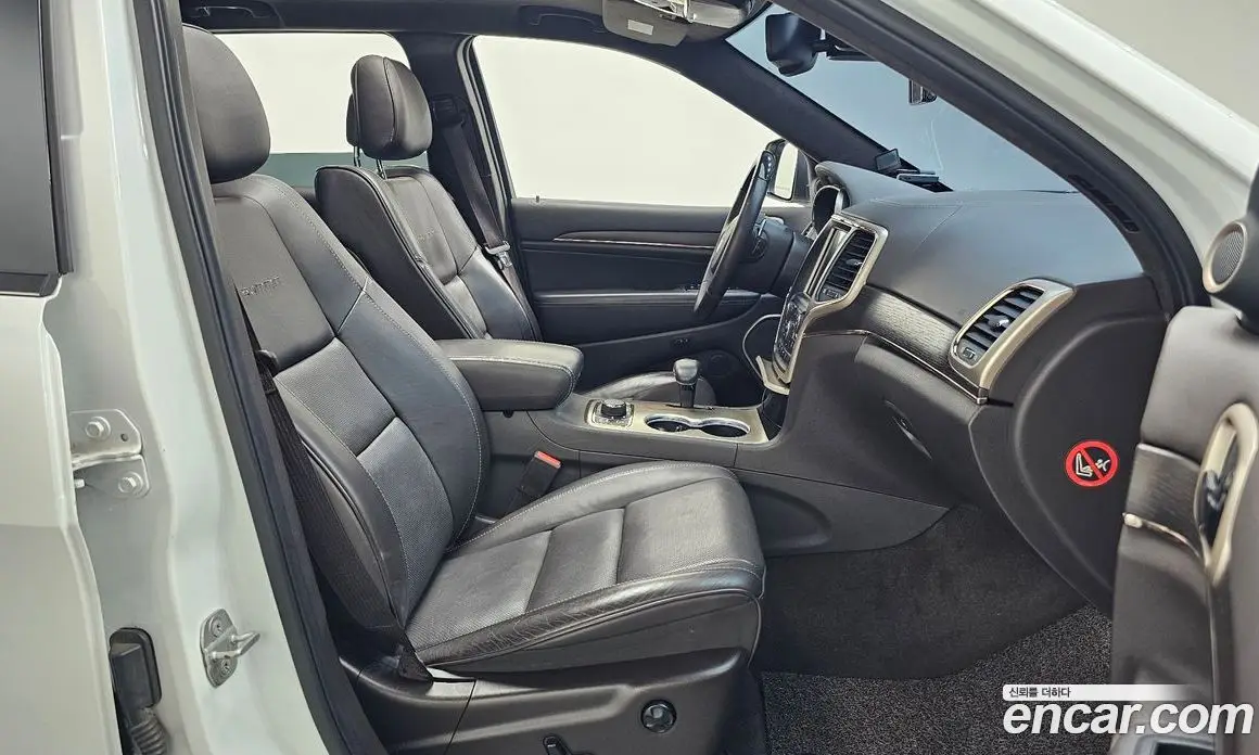 Jeep Cherokee 2014 3.0 автомат (гидро), фото 11