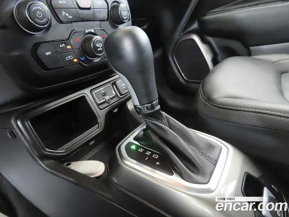 Jeep Renegade 2020 2.4 автомат (гидро), фото 11 Jeep Renegade 2020 2.4 автомат (гидро), фото 11