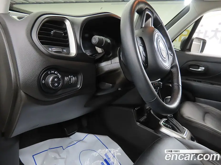 Jeep Renegade 2020 2.4 автомат (гидро), фото 13 Jeep Renegade 2020 2.4 автомат (гидро), фото 13