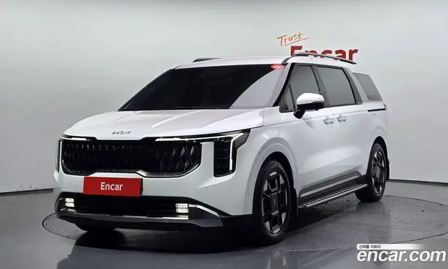 Kia Carnival, 2026, 5 776 км
