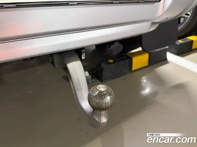 Land Rover Defender 2024 3.0 автомат (гидро), миниатюра 7 Land Rover Defender 2024 3.0 автомат (гидро), миниатюра 7