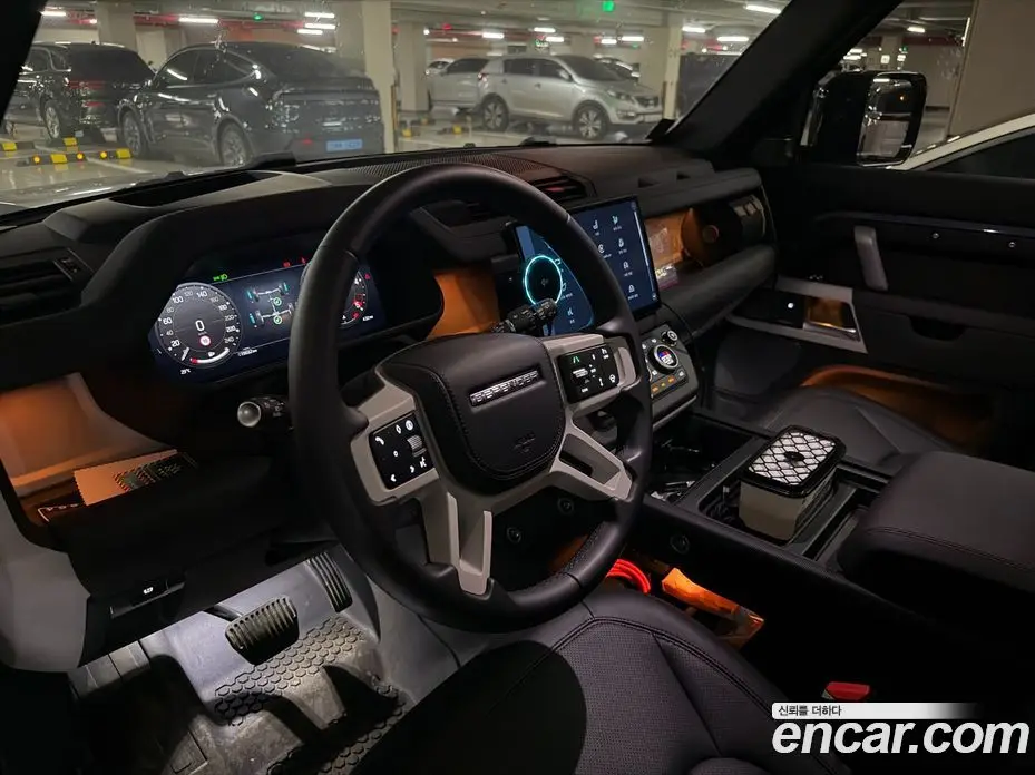Land Rover Defender 2024 3.0 автомат (гидро), фото 10 Land Rover Defender 2024 3.0 автомат (гидро), фото 10