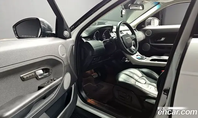 Land Rover Range Rover Evoque 2015 2.2 автомат (гидро), миниатюра 12