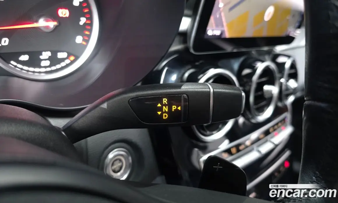 Mercedes-Benz C-Class 2019 2.0 автомат (гидро), фото 8