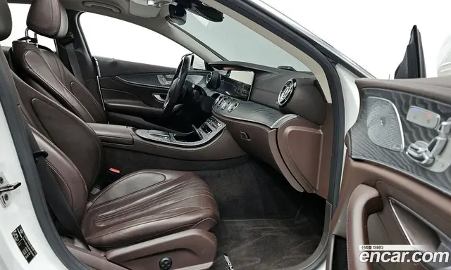 Mercedes-Benz CLS-Class 2021 3.0 автомат (гидро), миниатюра 10
