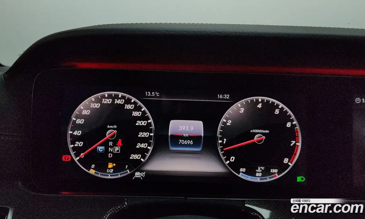 Mercedes-Benz E-Class 2019 3.0 автомат (гидро), фото 8 Mercedes-Benz E-Class 2019 3.0 автомат (гидро), фото 8