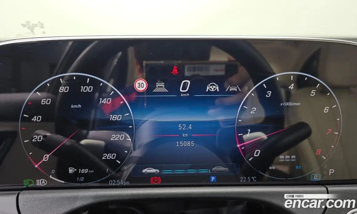 Mercedes-Benz E-Class 2025 2.0 автомат (гидро), фото 8