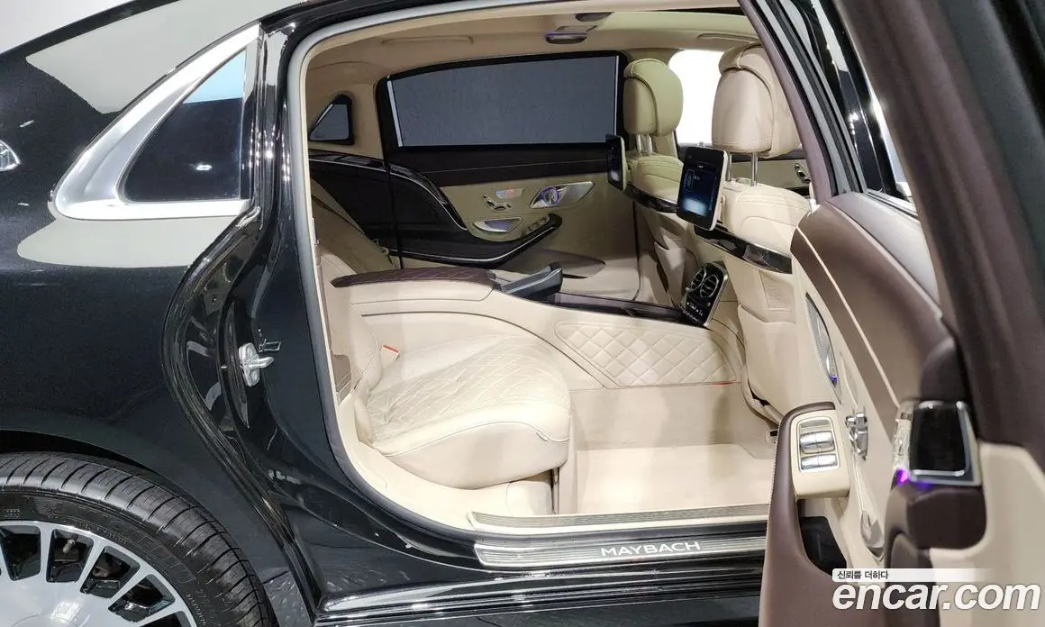 Mercedes-Benz S-Class 2020 6.0 автомат (гидро), фото 12 Mercedes-Benz S-Class 2020 6.0 автомат (гидро), фото 12