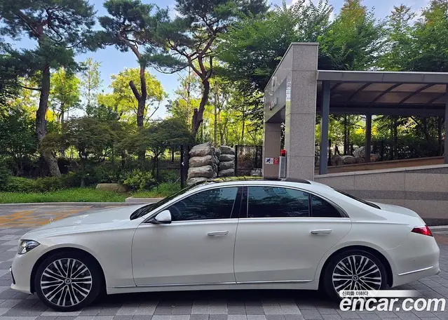 Mercedes-Benz S-Class 2022 3.0 автомат (гидро), миниатюра 3
