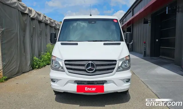 Mercedes-Benz Sprinter 2017 3.0 автомат (гидро), миниатюра 3