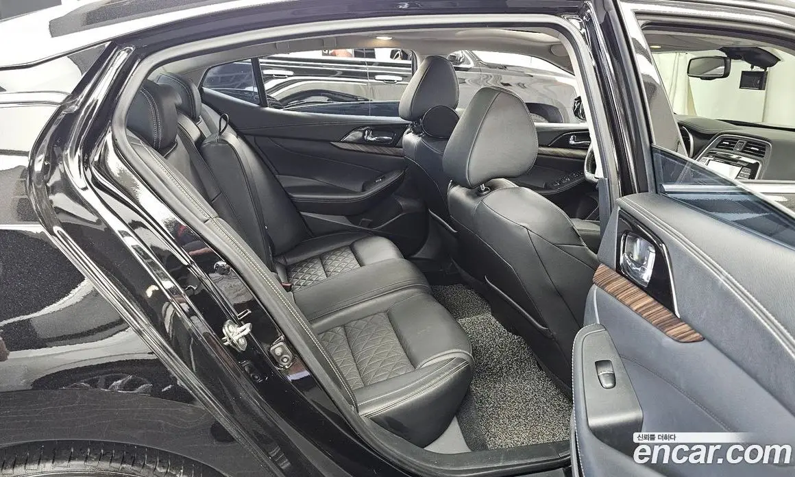 Nissan Maxima 2017 3.5 автомат (гидро), фото 12