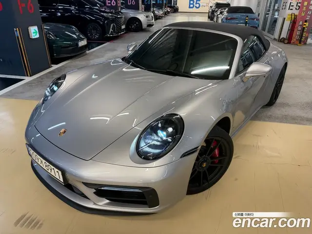 Porsche 911, 2022, 14 000 км