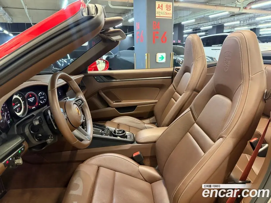 Porsche 911 2022 3.0 автомат (гидро), фото 12 Porsche 911 2022 3.0 автомат (гидро), фото 12
