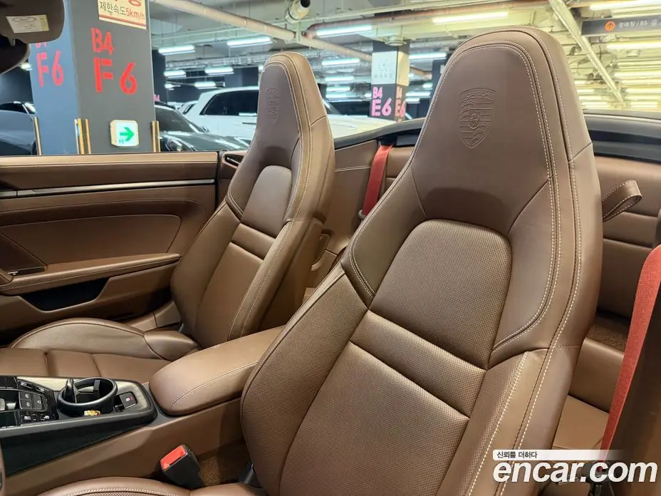 Porsche 911 2022 3.0 автомат (гидро), фото 13 Porsche 911 2022 3.0 автомат (гидро), фото 13