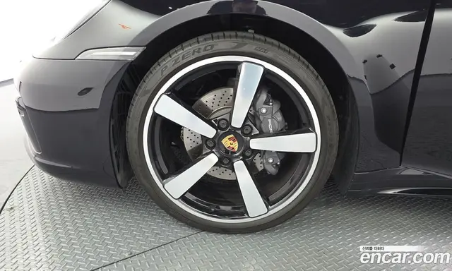 Porsche 911 2024 3.0 автомат (гидро), миниатюра 5