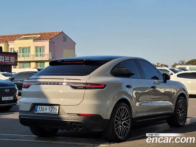 Porsche Cayenne 2022 3.0 автомат (гидро), миниатюра 3 Porsche Cayenne 2022 3.0 автомат (гидро), миниатюра 3