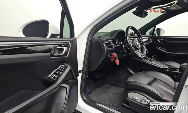 Porsche Macan 2017 3.0 автомат (гидро), миниатюра 11 Porsche Macan 2017 3.0 автомат (гидро), миниатюра 11