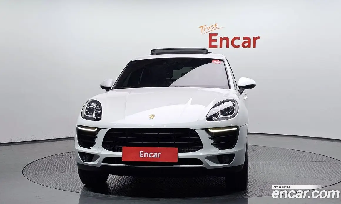Porsche Macan 2017 3.0 автомат (гидро), фото 3 Porsche Macan 2017 3.0 автомат (гидро), фото 3