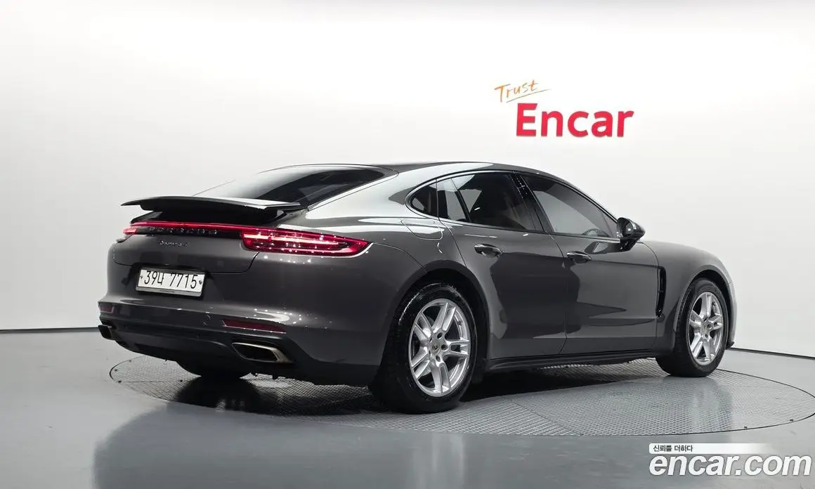 Porsche Panamera 2017 3.0 автомат (гидро), фото 2 Porsche Panamera 2017 3.0 автомат (гидро), фото 2