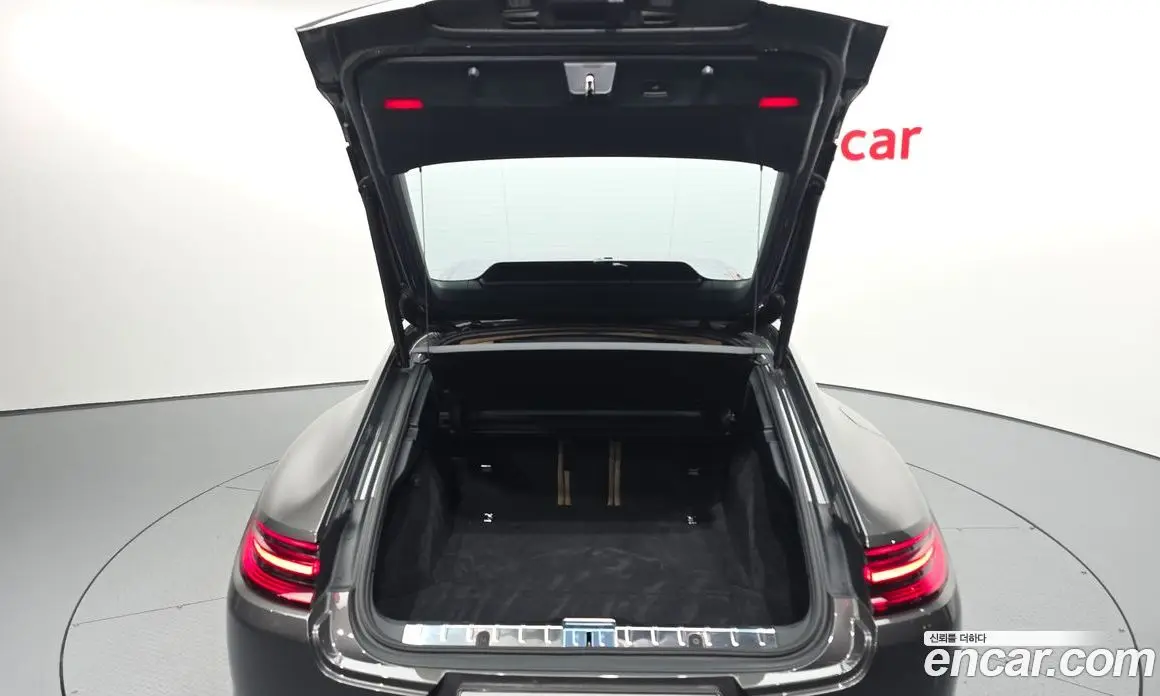 Porsche Panamera 2017 3.0 автомат (гидро), фото 20 Porsche Panamera 2017 3.0 автомат (гидро), фото 20