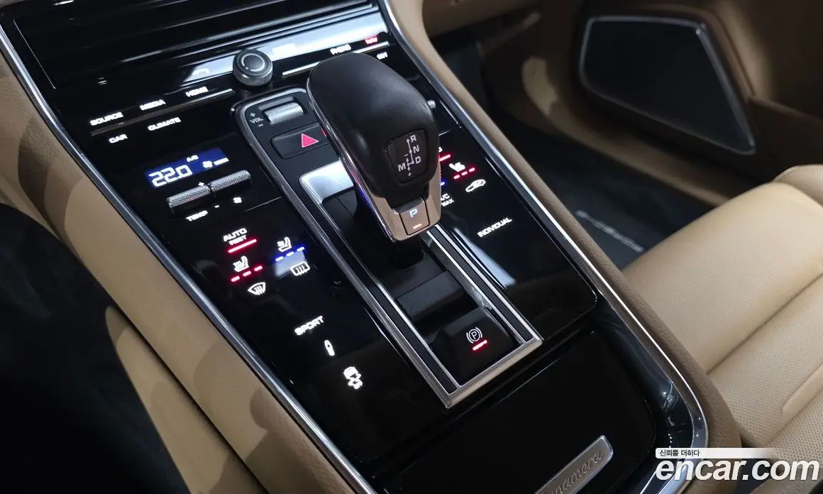 Porsche Panamera 2017 3.0 автомат (гидро), фото 9 Porsche Panamera 2017 3.0 автомат (гидро), фото 9