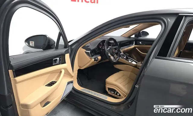 Porsche Panamera 2017 3.0 автомат (гидро), миниатюра 10 Porsche Panamera 2017 3.0 автомат (гидро), миниатюра 10