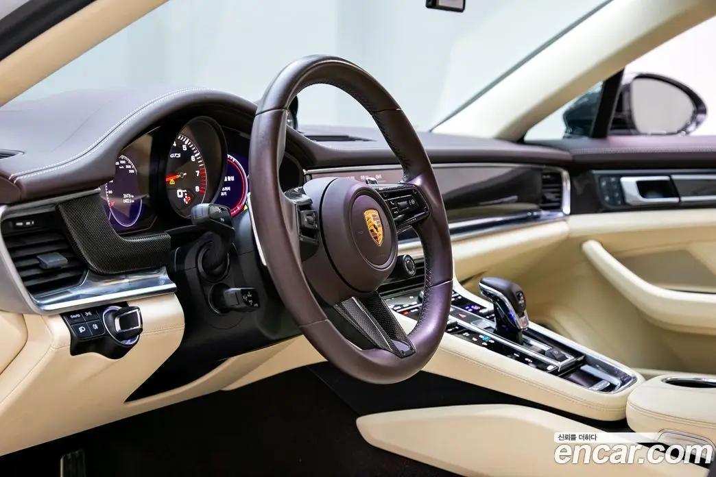 Porsche Panamera 2022 4.0 автомат (гидро), фото 11