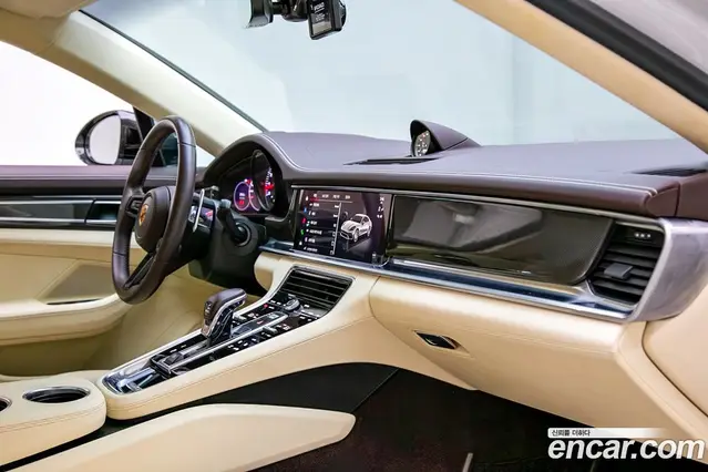 Porsche Panamera 2022 4.0 автомат (гидро), миниатюра 12