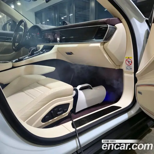Porsche Panamera 2022 4.0 автомат (гидро), миниатюра 3