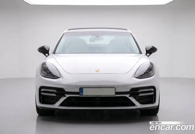 Porsche Panamera 2022 4.0 автомат (гидро), миниатюра 4