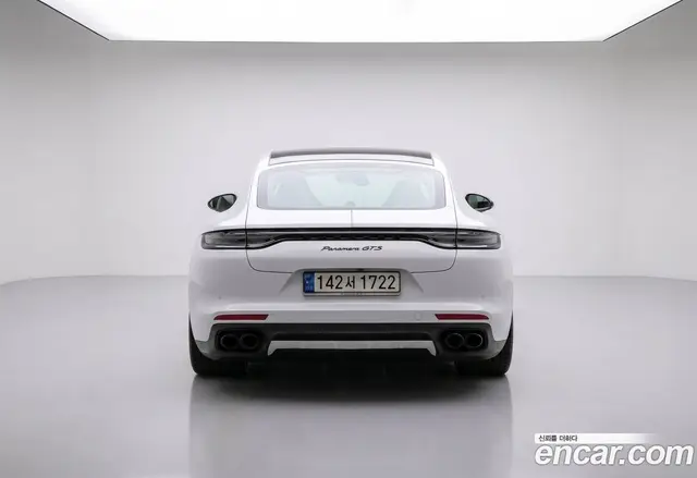 Porsche Panamera 2022 4.0 автомат (гидро), миниатюра 6