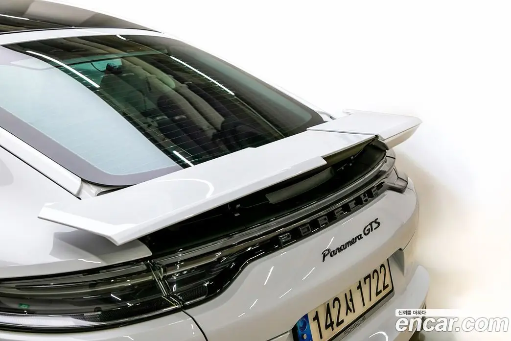 Porsche Panamera 2022 4.0 автомат (гидро), фото 7