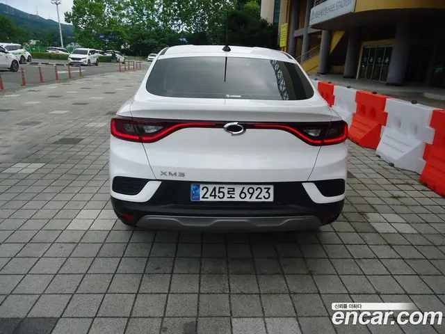 Renault (Samsung) XM3 2023 1.6 автомат (гидро), миниатюра 4 Renault (Samsung) XM3 2023 1.6 автомат (гидро), миниатюра 4