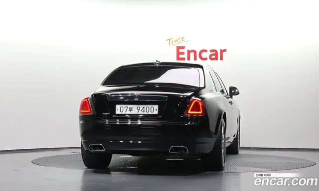 Rolls-Royce Ghost 2017 6.6 автомат (гидро), миниатюра 4 Rolls-Royce Ghost 2017 6.6 автомат (гидро), миниатюра 4