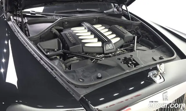 Rolls-Royce Ghost 2017 6.6 автомат (гидро), миниатюра 6 Rolls-Royce Ghost 2017 6.6 автомат (гидро), миниатюра 6