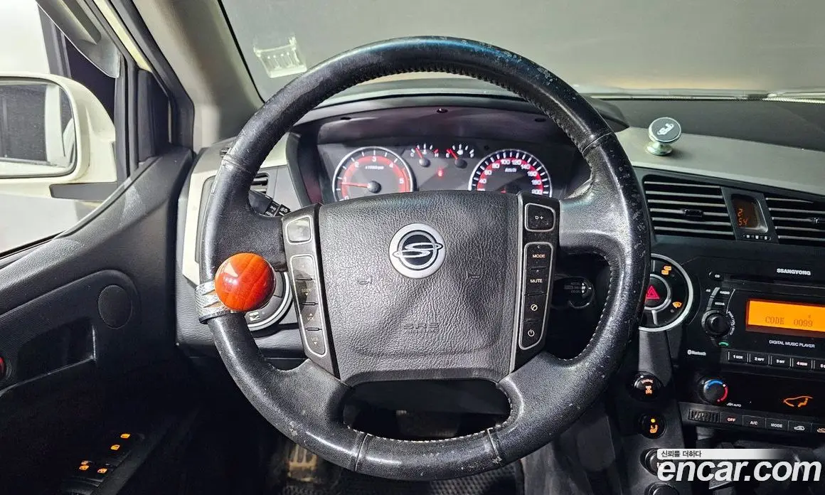 SsangYong Korando 2013 2.0 автомат (гидро), фото 13
