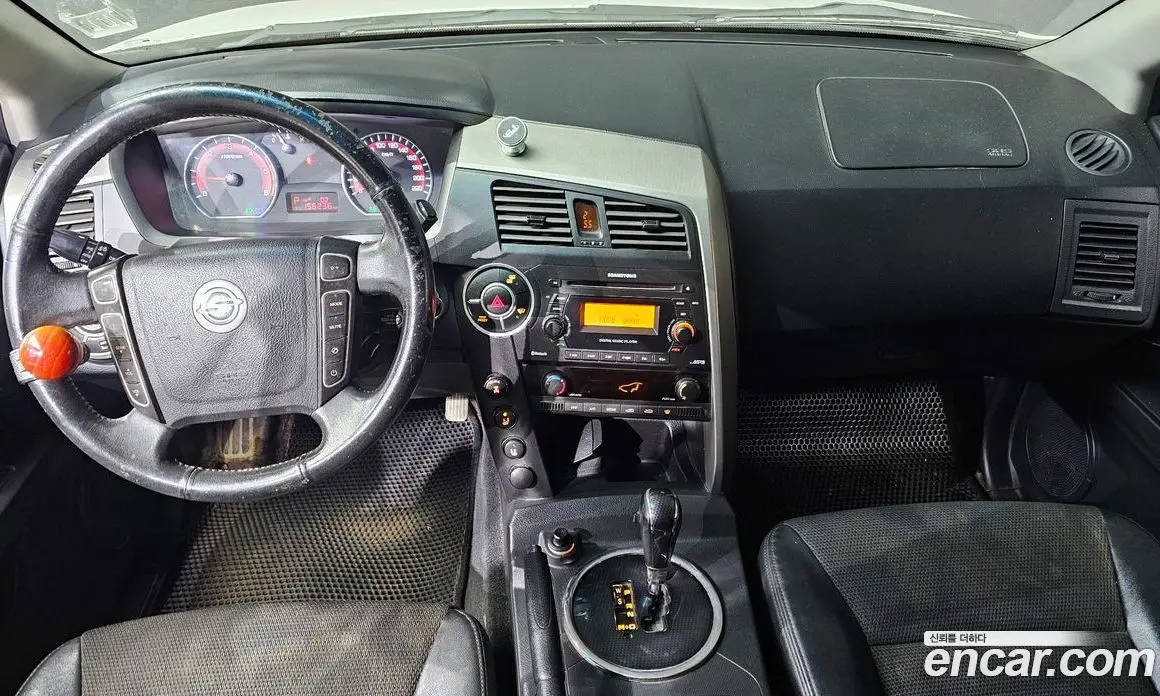SsangYong Korando 2013 2.0 автомат (гидро), фото 7