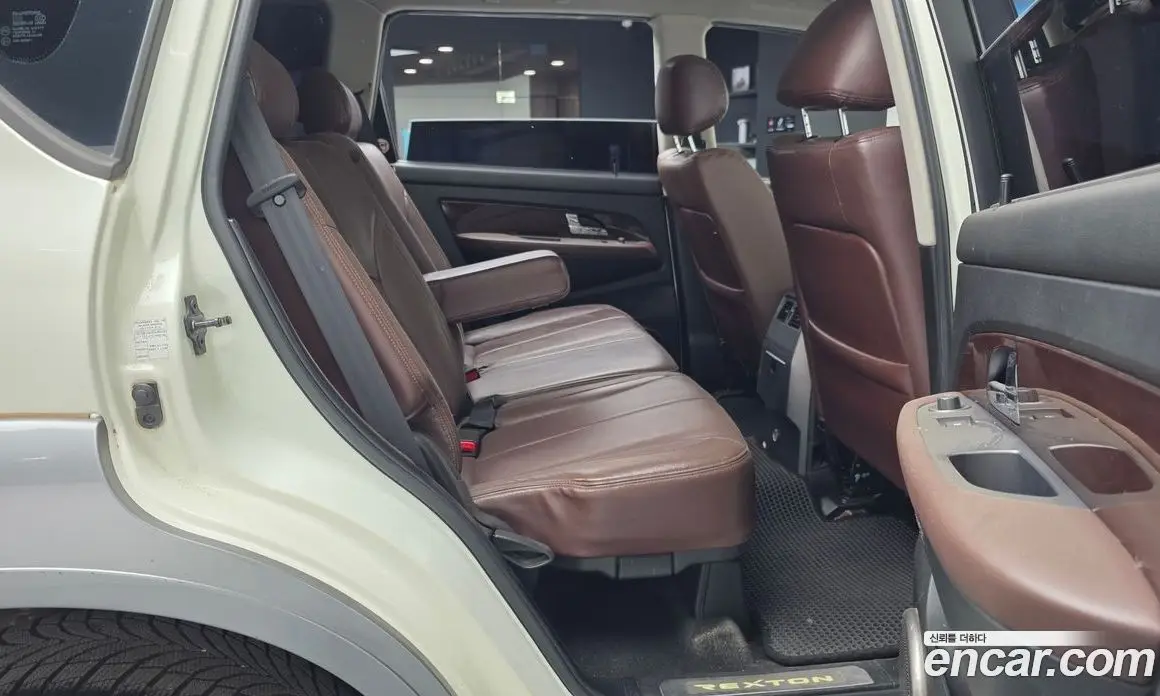 SsangYong Rexton 2012 2.0 автомат (гидро), фото 12 SsangYong Rexton 2012 2.0 автомат (гидро), фото 12