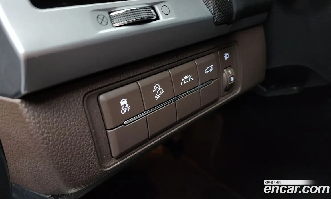SsangYong Rexton 2023 2.2 автомат (гидро), фото 18