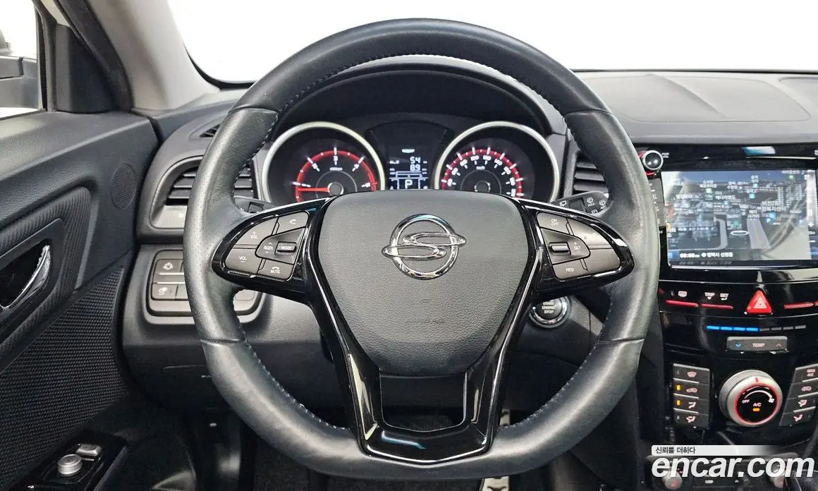 SsangYong TIBOLI 2016 1.6 автомат (гидро), фото 14 SsangYong TIBOLI 2016 1.6 автомат (гидро), фото 14