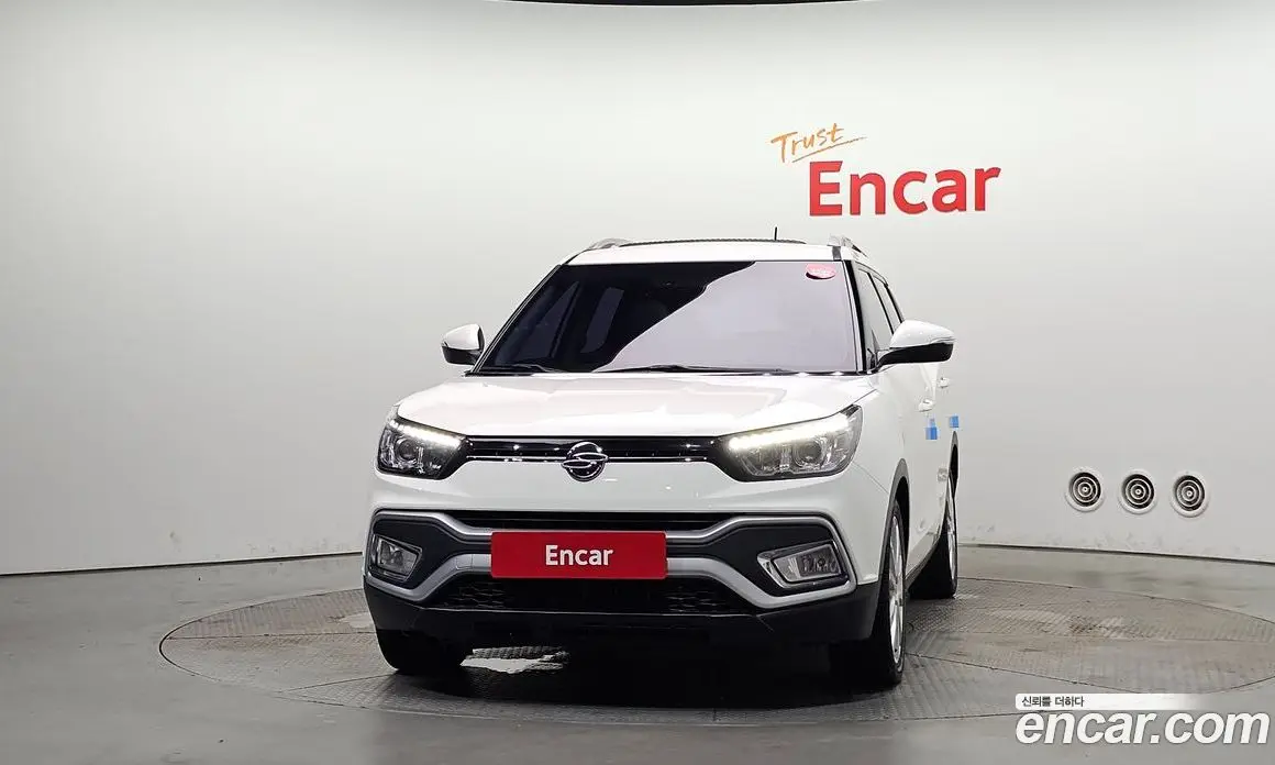 SsangYong TIBOLI 2016 1.6 автомат (гидро), фото 3 SsangYong TIBOLI 2016 1.6 автомат (гидро), фото 3