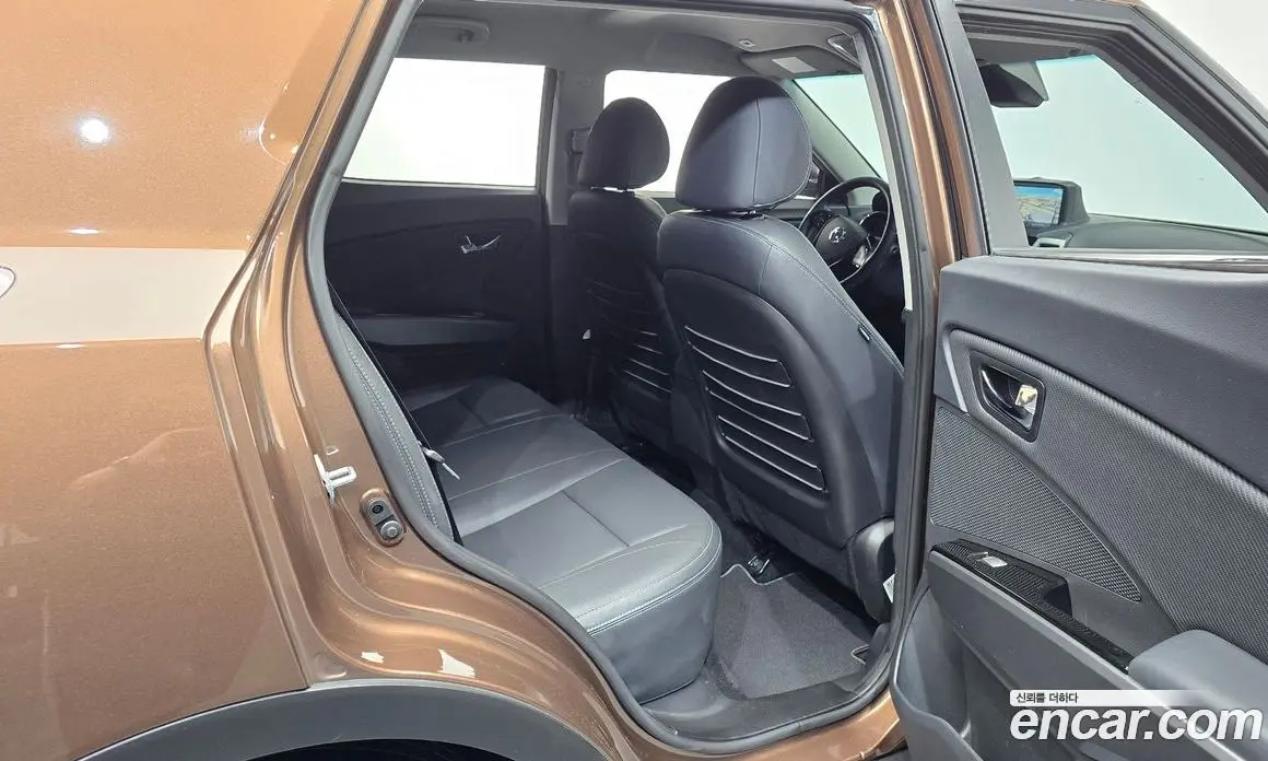 SsangYong TIBOLI 2016 1.6 автомат (гидро), фото 11 SsangYong TIBOLI 2016 1.6 автомат (гидро), фото 11