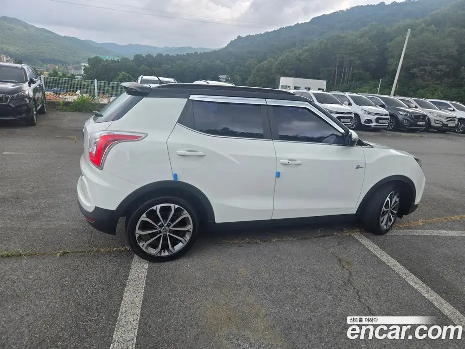 SsangYong TIBOLI 2017 1.6 автомат (гидро), фото 12